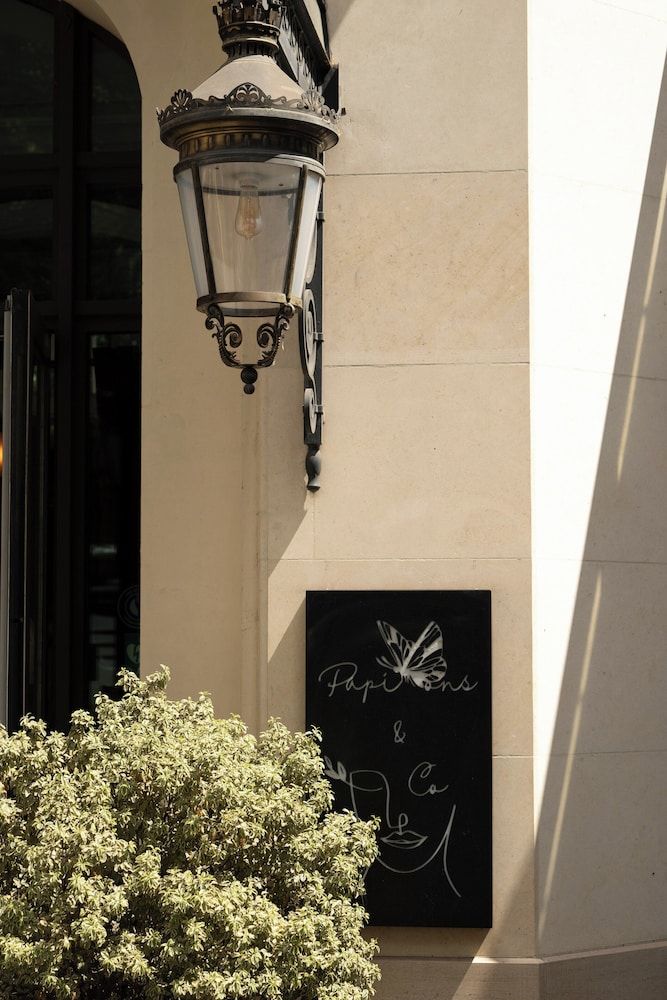 undefined M Social Hotel Paris 9