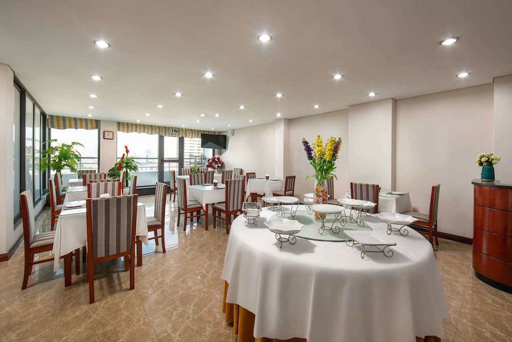 undefined Bounty Hotel 10