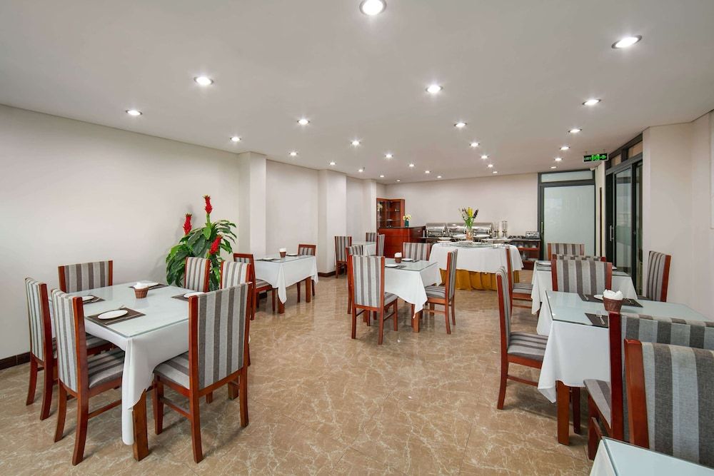 undefined Bounty Hotel 9