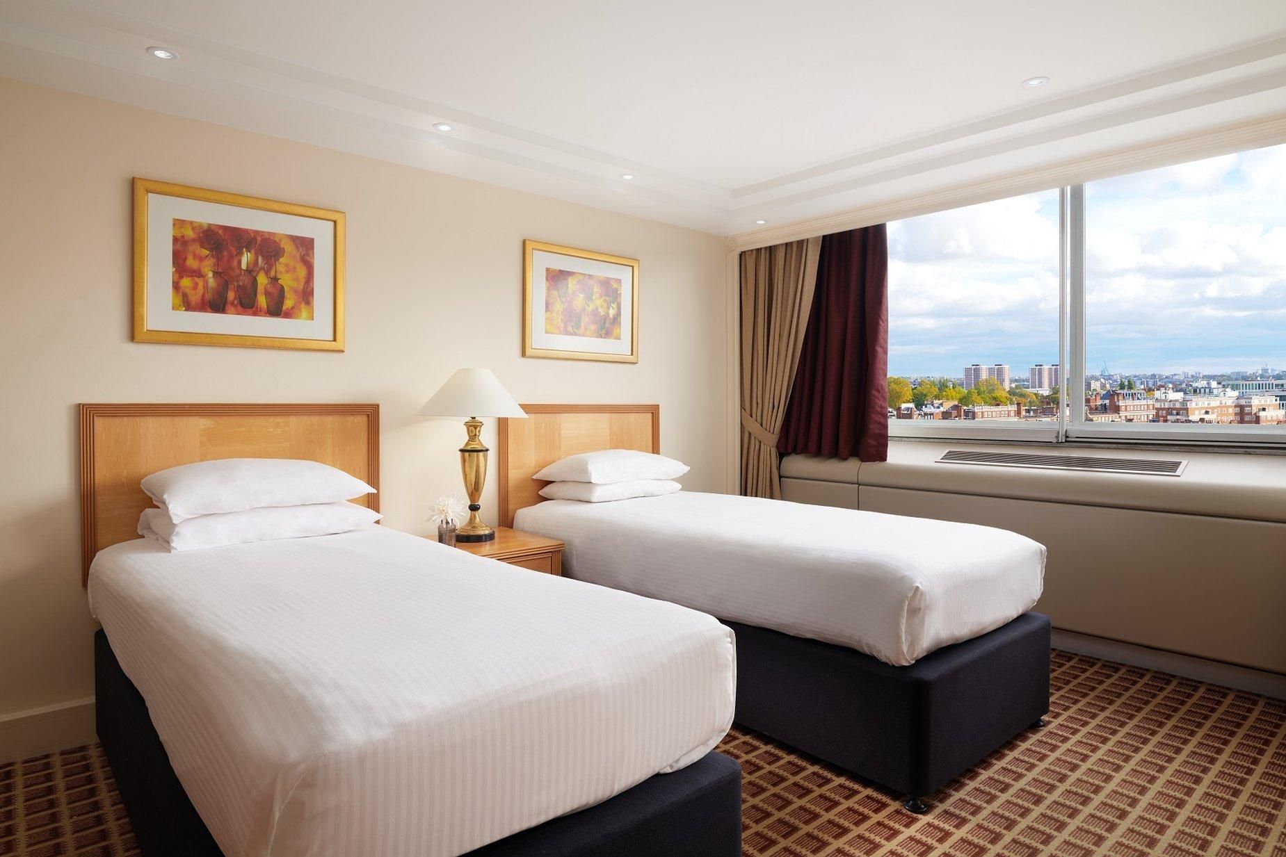 Copthorne Tara Hotel London Kensington Standard Twin Room