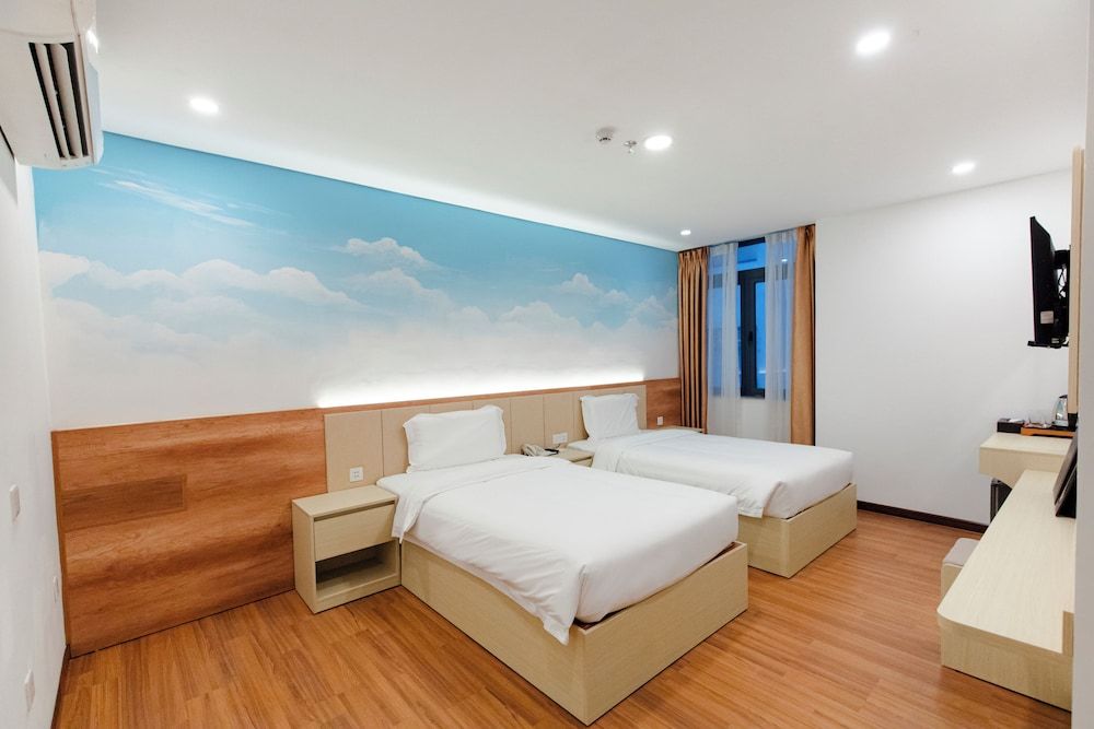 undefined Lunar Hotel Danang 4