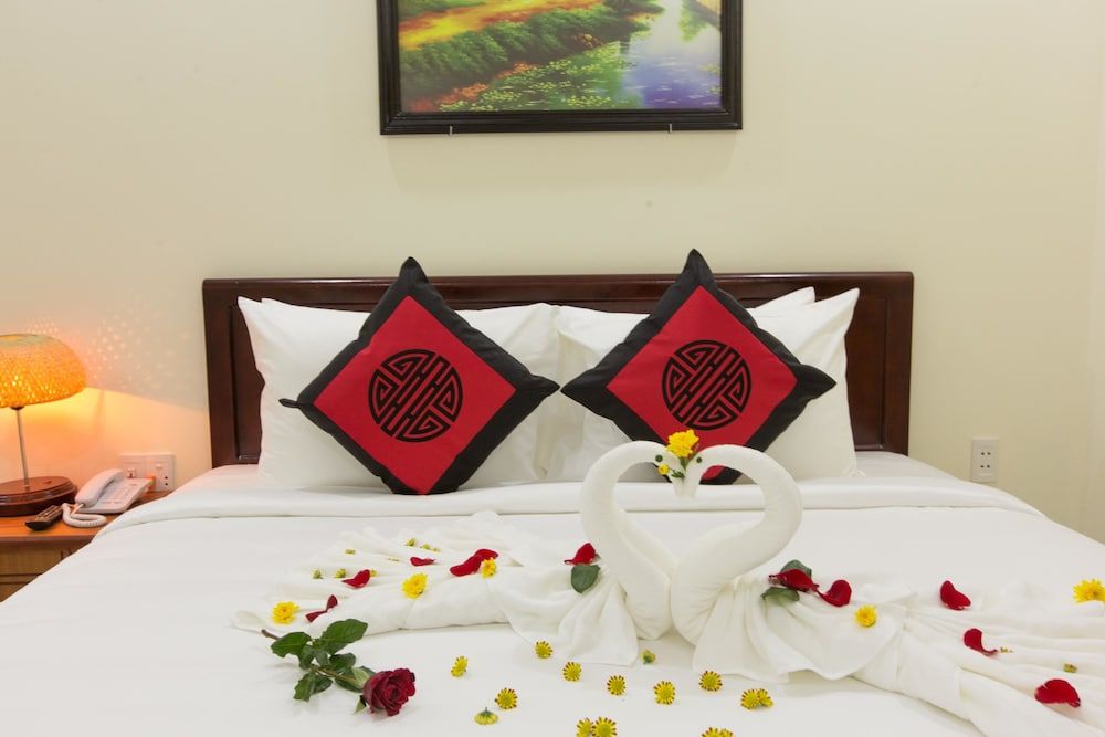 Standard Double Room, Garden View