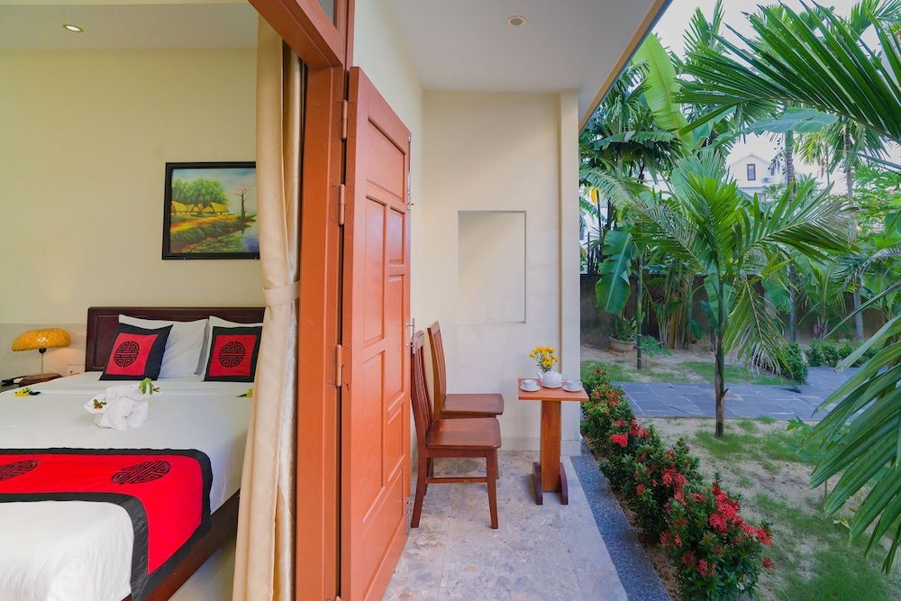 Superior Twin Room, Garden View