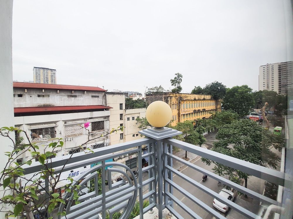 undefined Cherry Hotel 1 9