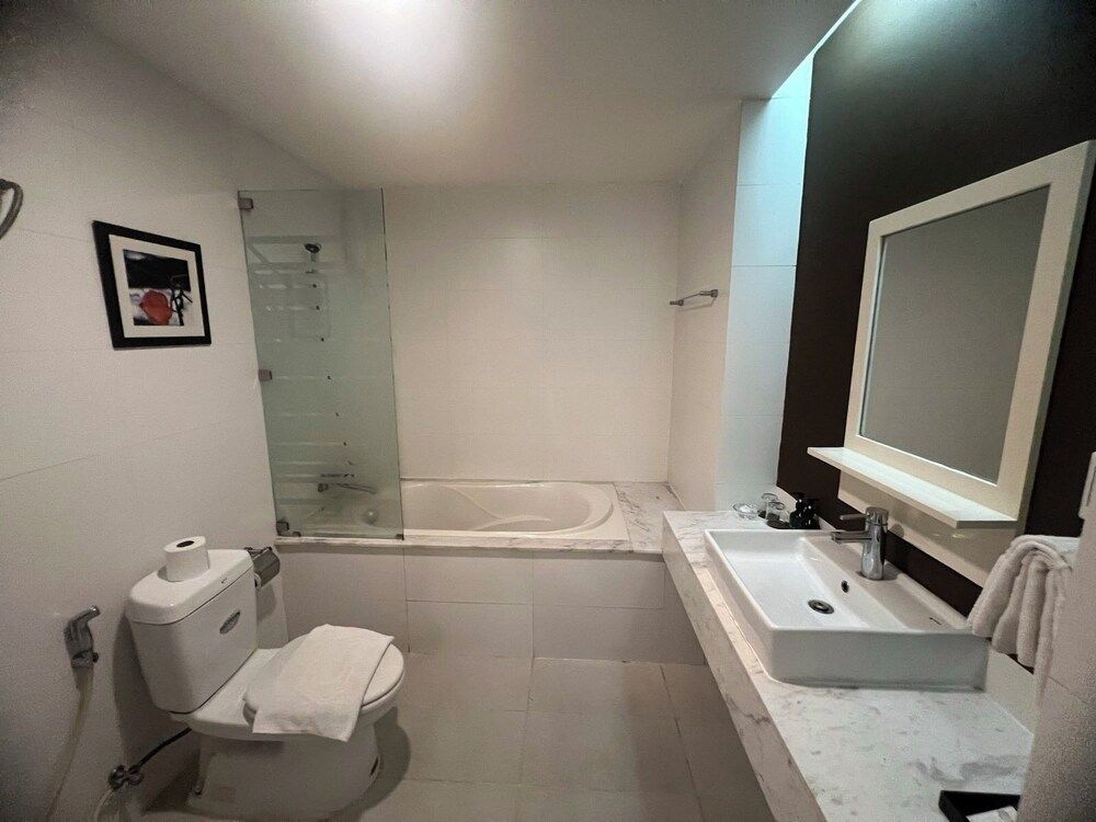 undefined Minh Khang Hotel