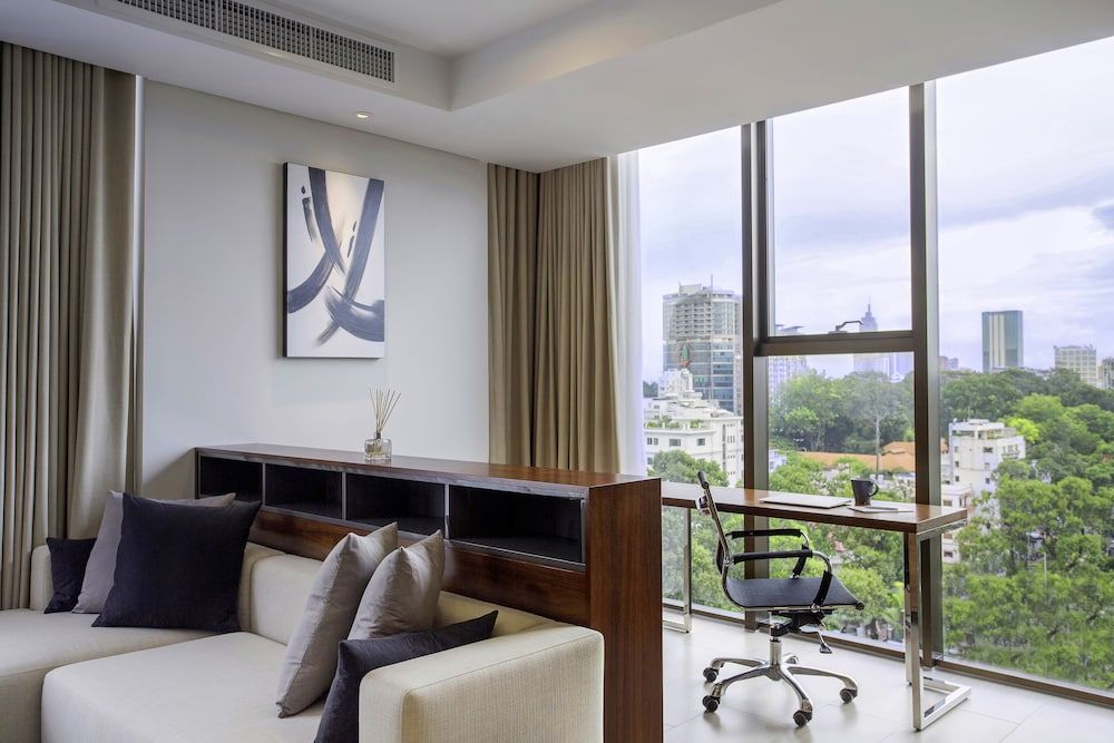 undefined SILA Urban Living 4