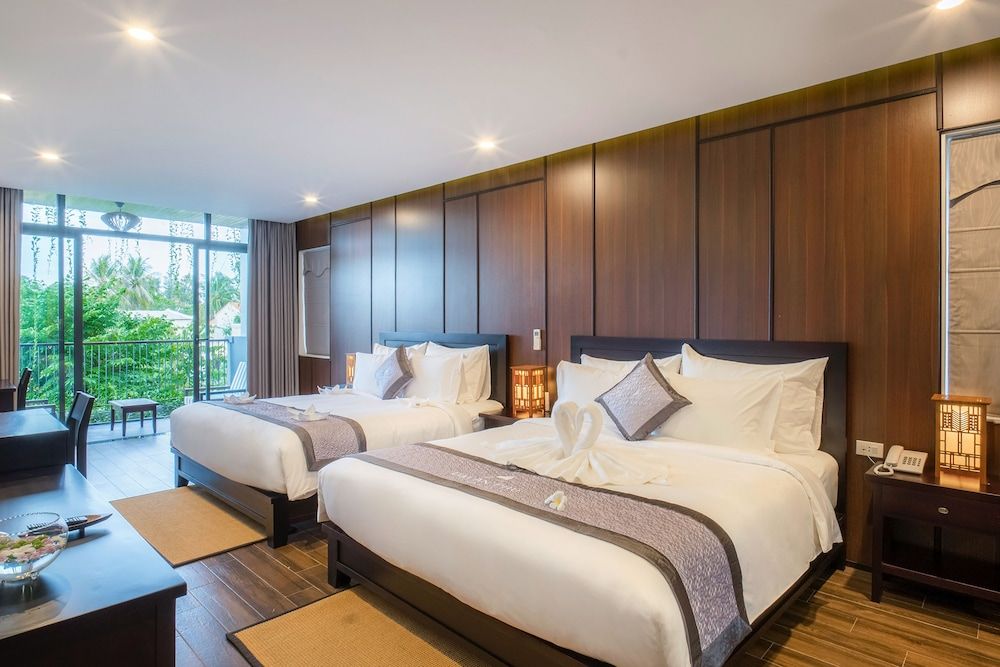 Dai An Phu Villa Family Suite, Balcony, Poolside 2