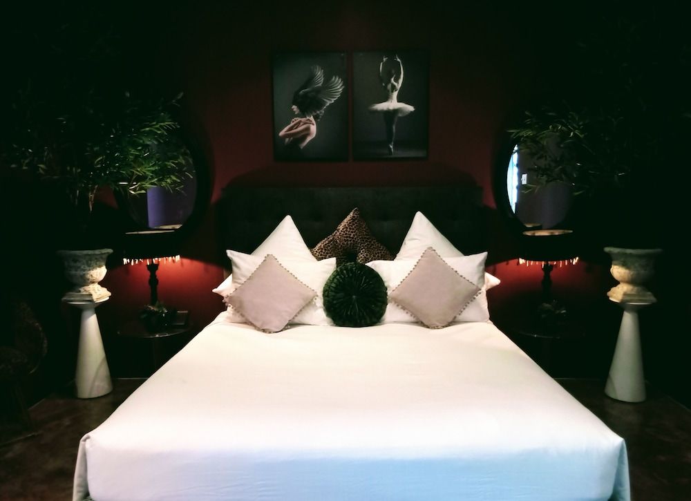 Thao Dien Boutique Hotel Deluxe Double Room 5