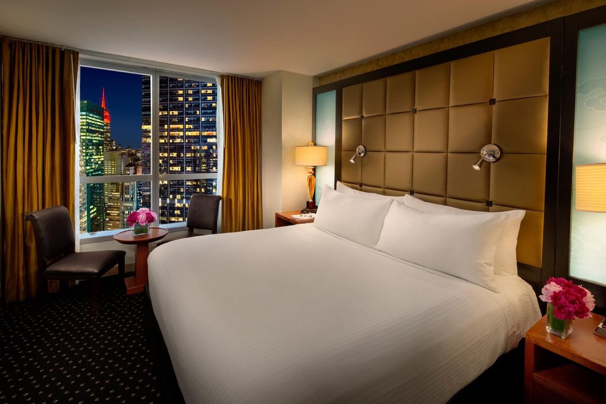 1 King 1 Bedroom Suite