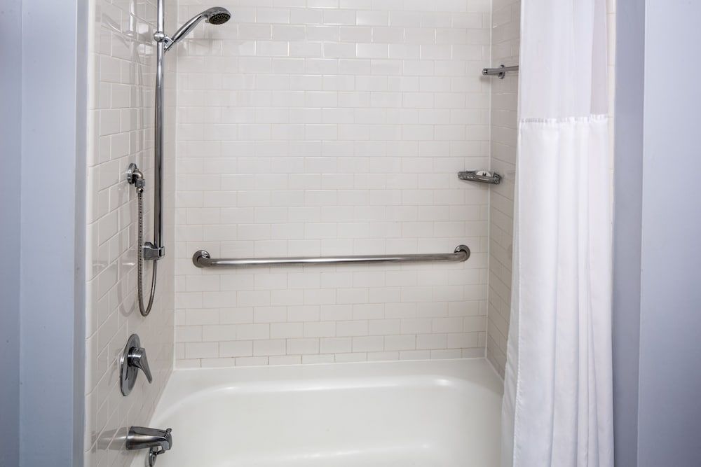 Millennium Hotel Broadway Times Square Standard Room, 1 Queen Bed, Accessible 16