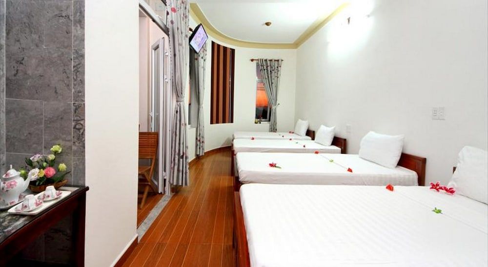 undefined Center Homestay