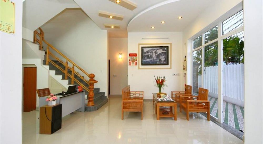 undefined Center Homestay 7