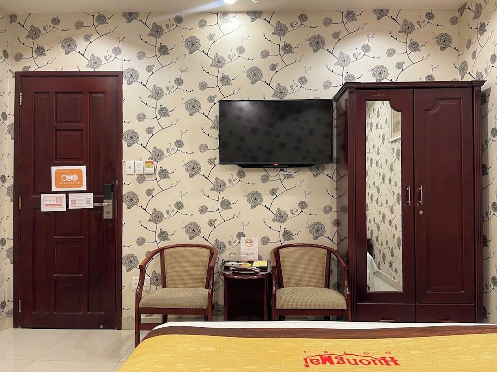 Huong Mai 2 Hotel Standard Double Room, 1 Queen Bed 6