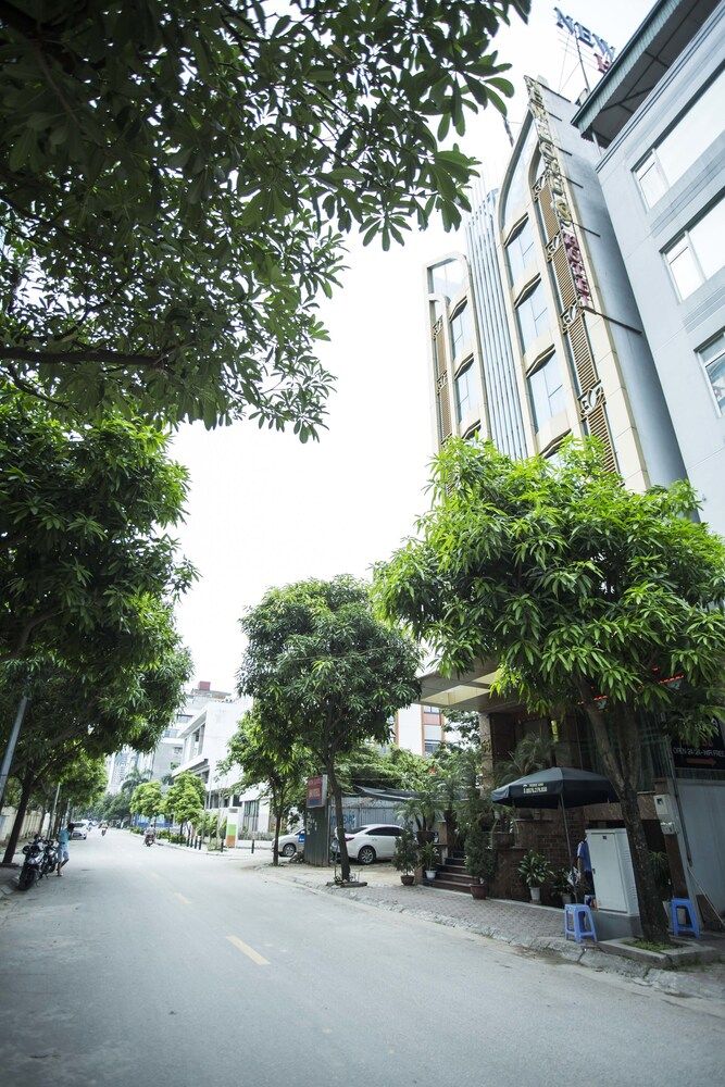 undefined New Lotus Hotel 8
