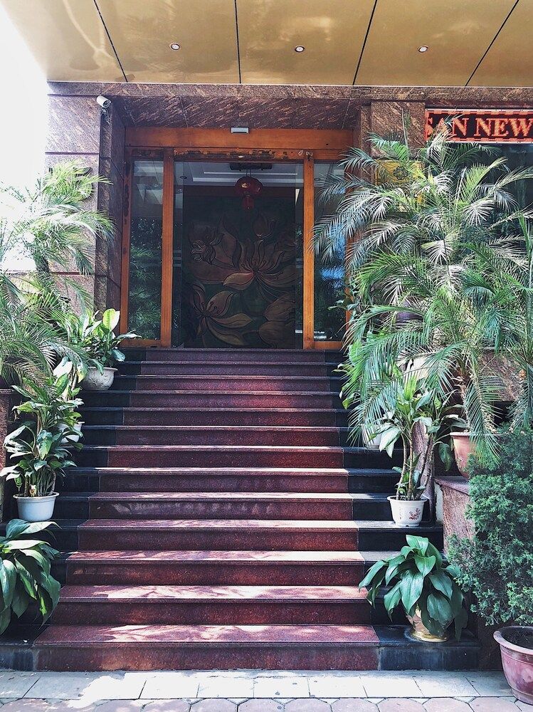 undefined New Lotus Hotel 7