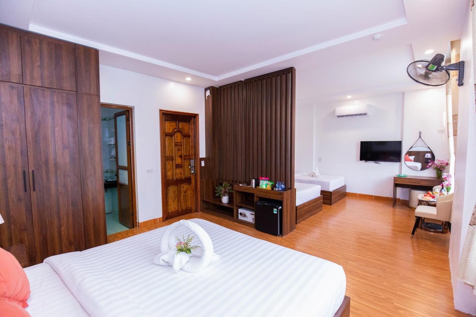 Deluxe Family Room