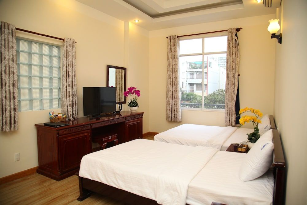 undefined Minh Tam Hotel and Spa 2