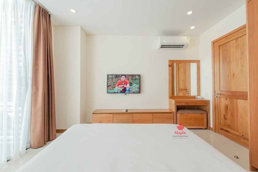 3 Bedrooms Apartment with Balcony