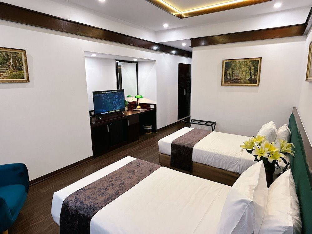 undefined Mango Hotel Hanoi 10
