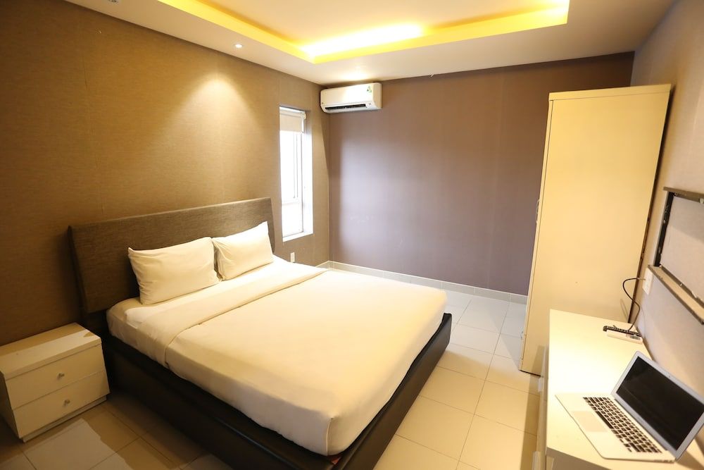 Diamond Suite Hai Ba Trung Family Apartment, Balcony 7