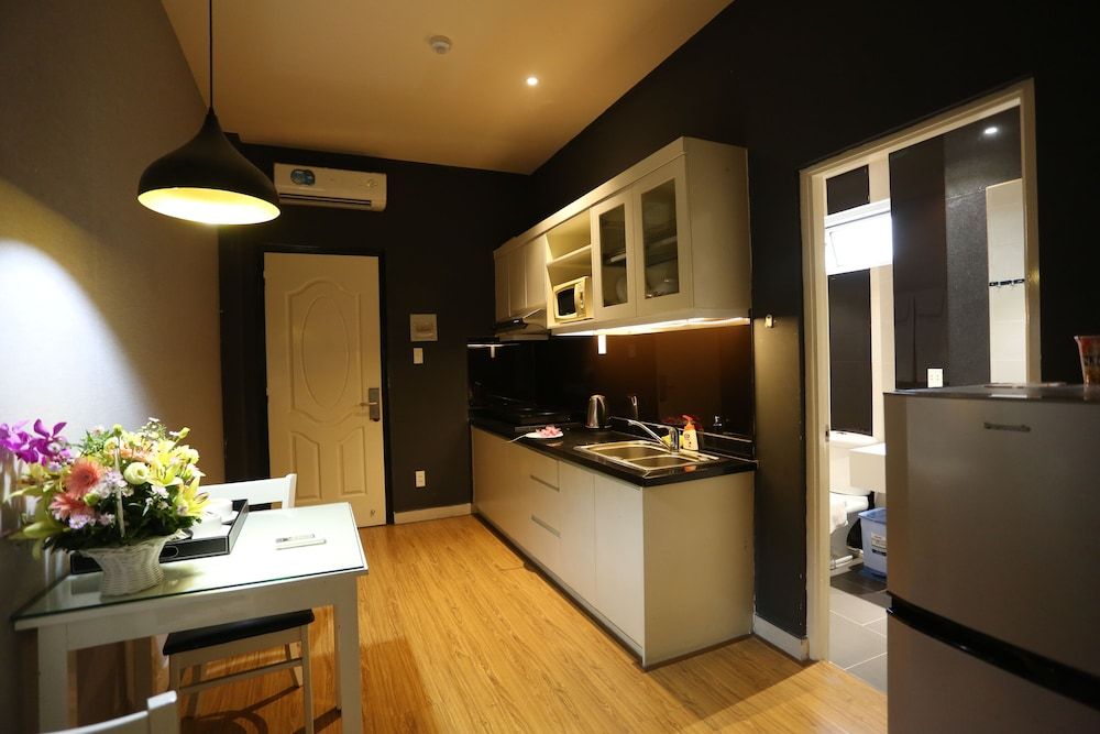 Diamond Suite Hai Ba Trung Deluxe Apartment 7