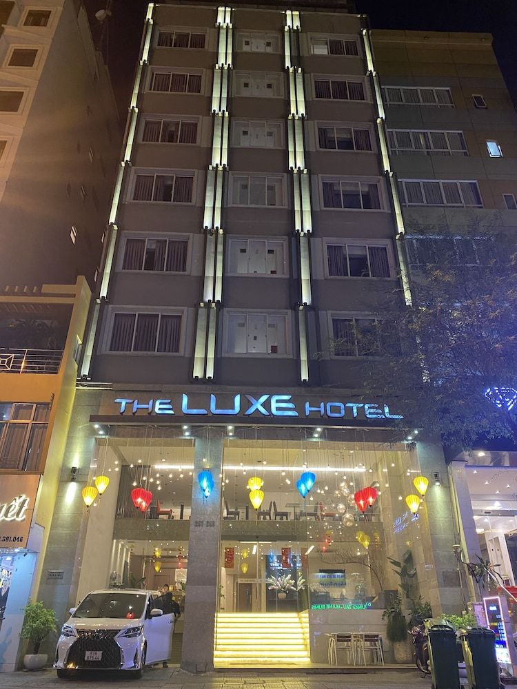 undefined The Luxe Hotel 6