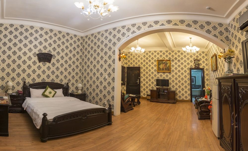 undefined Dragon Hotel 5