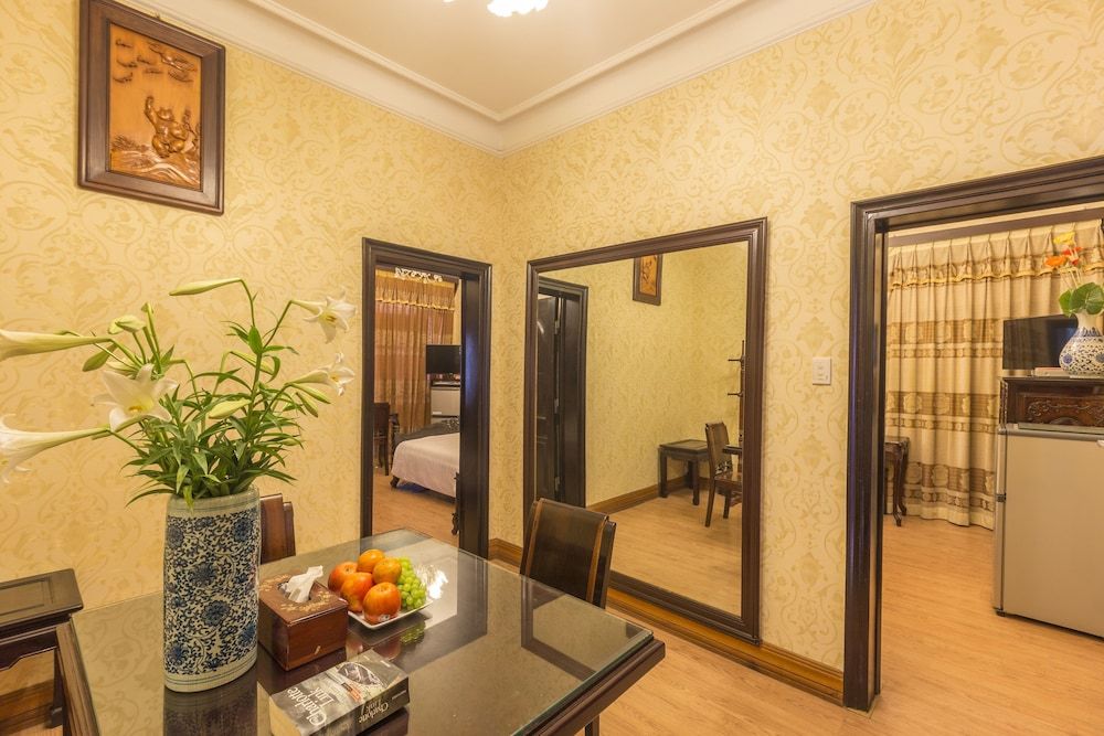 undefined Dragon Hotel 3