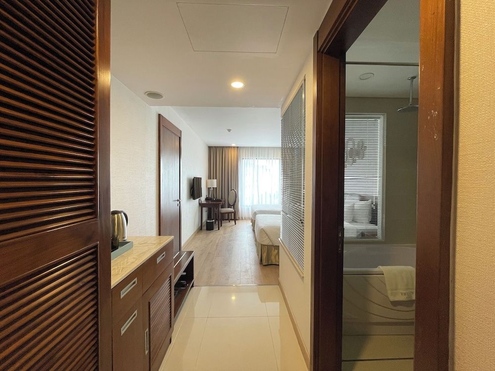 The Ann Hanoi Hotel & Spa City Twin Room, City View 13