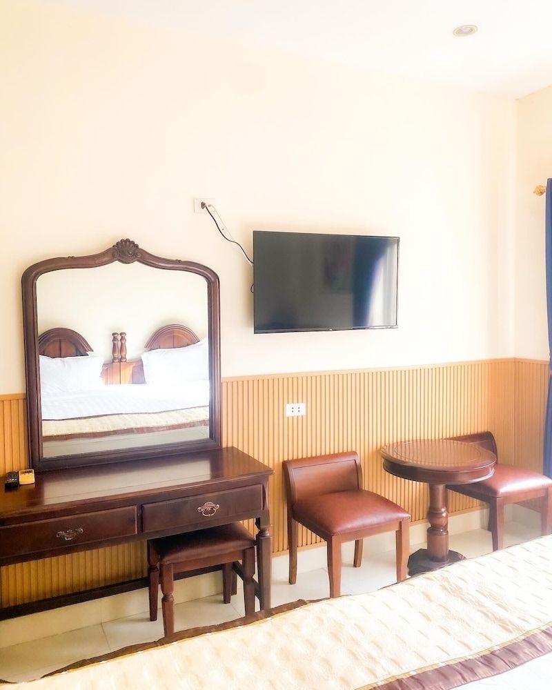 Hoang Le Hotel Twin Room 9