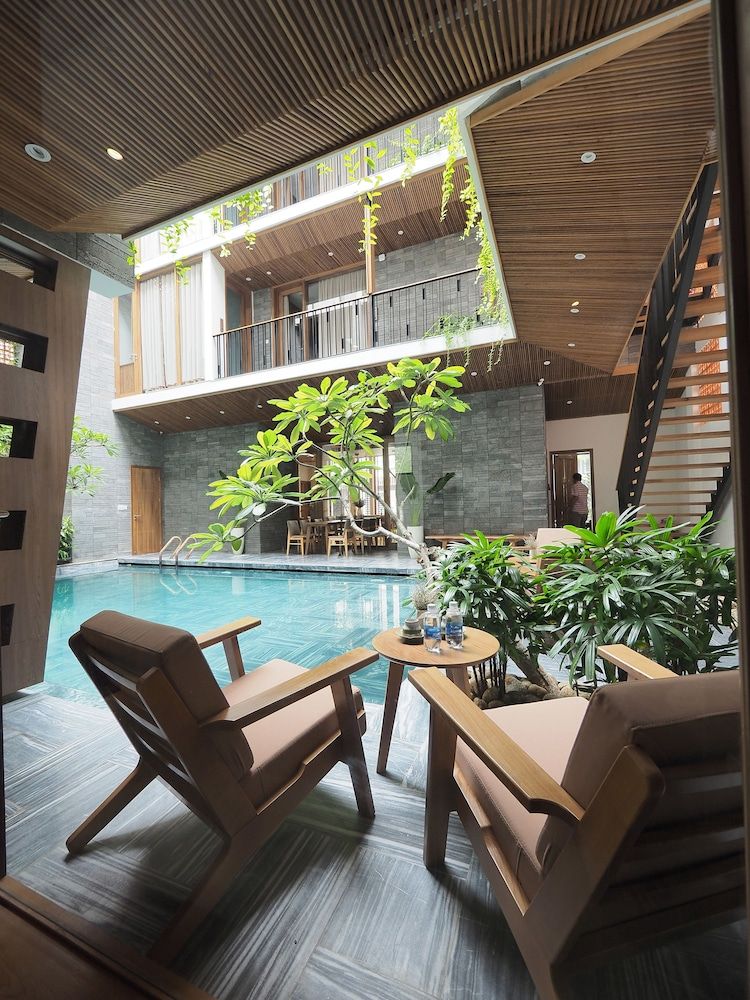 Minh House Boutique Deluxe Room 3