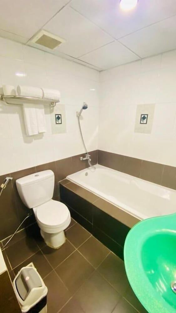 A25 Hotel - 307 Ly Tu Trong Suite Vip Room 5