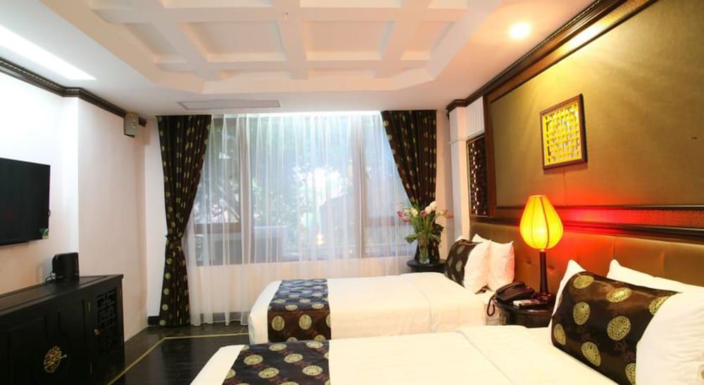 Church Legend Hotel Hanoi Deluxe Room (with Church View) 4