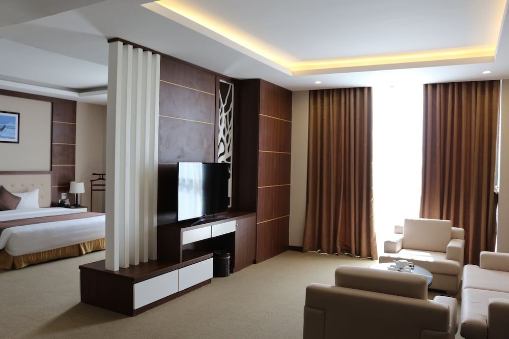 Muong Thanh Grand Hoang Mai Hotel Executive Suite 4