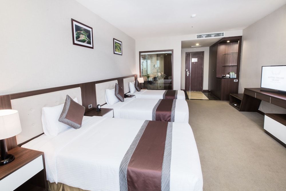 Muong Thanh Grand Hoang Mai Hotel Deluxe Triple Room 2