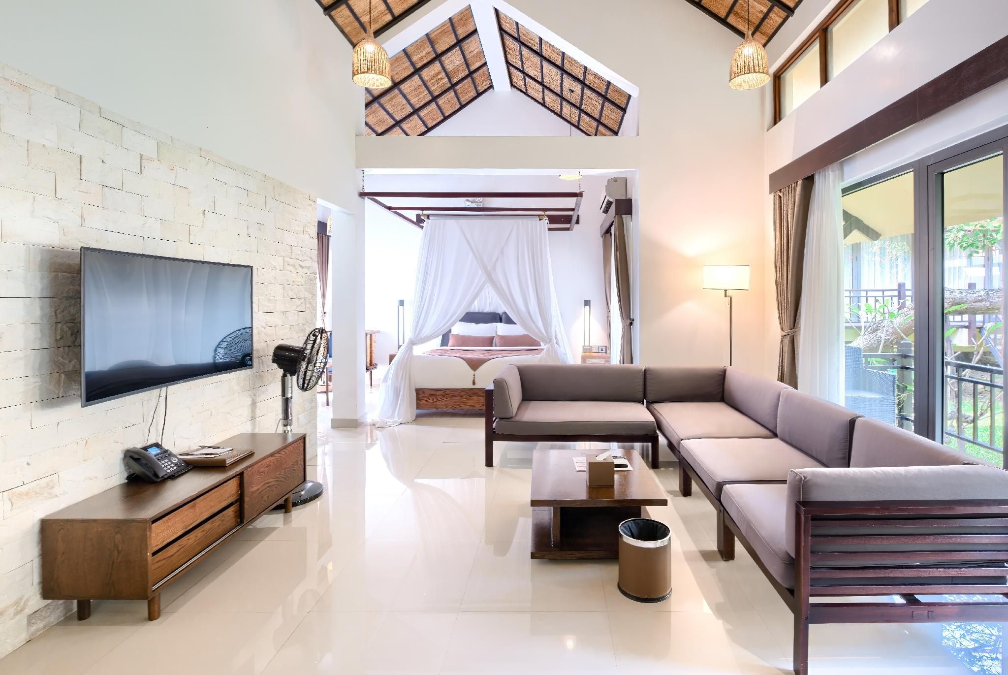 Executive Villa