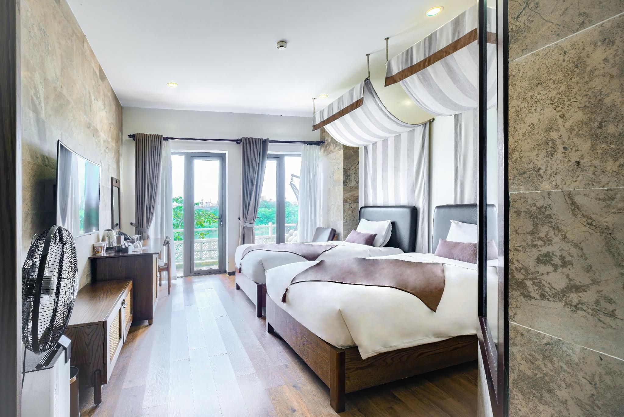 River View Twin Room