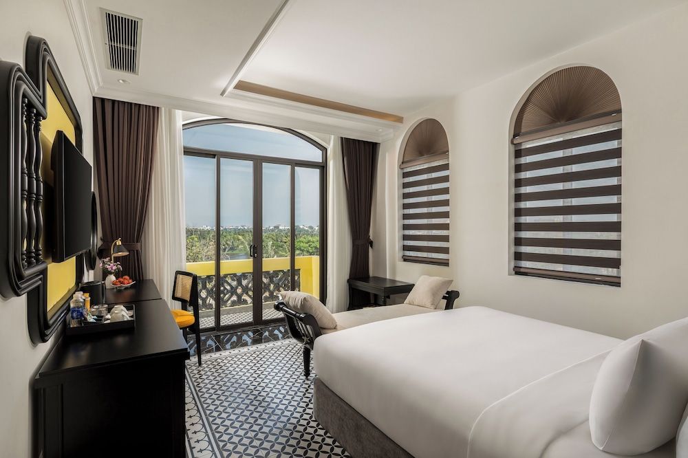 Nesta Hoian Resort & Spa Signature Double Room, Balcony, Pool View 2
