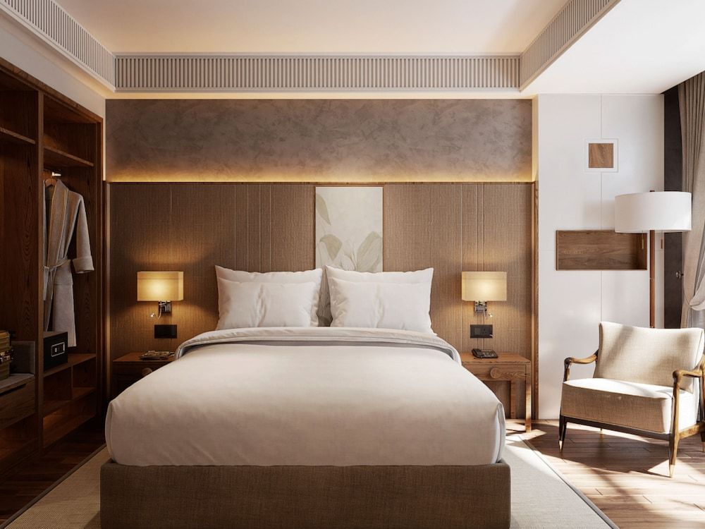 Premier Double Room, City View