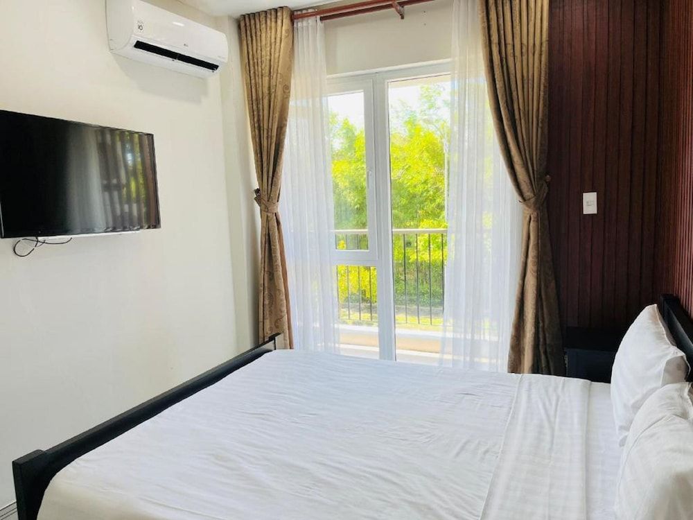 Kosmos Apart Hotel Apartment, 1 Bedroom, City View 2
