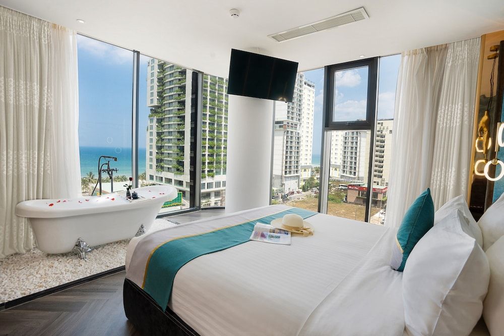 undefined Cicilia Hotels & Spa Danang 4