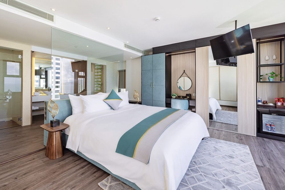 undefined Cicilia Hotels & Spa Danang 9