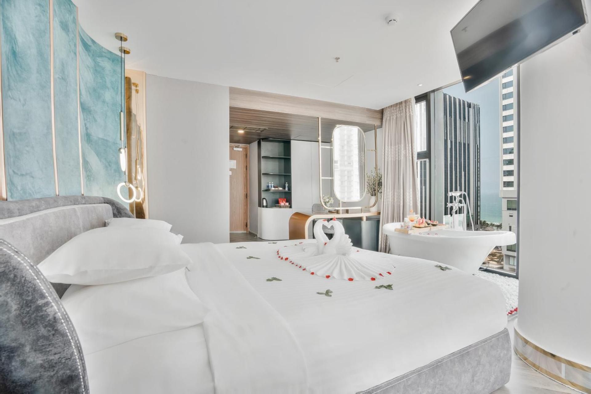 undefined Cicilia Hotels & Spa Danang 8