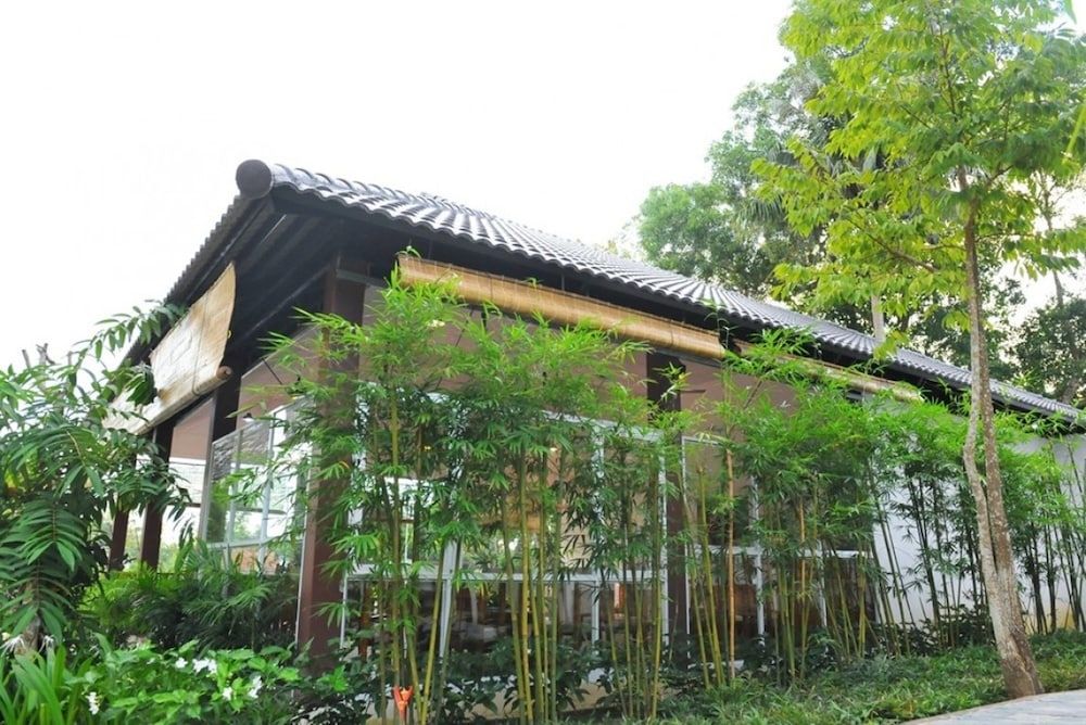 undefined Santa Garden Resort 9