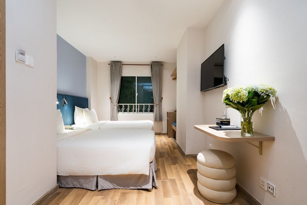 undefined Jovia Hotel