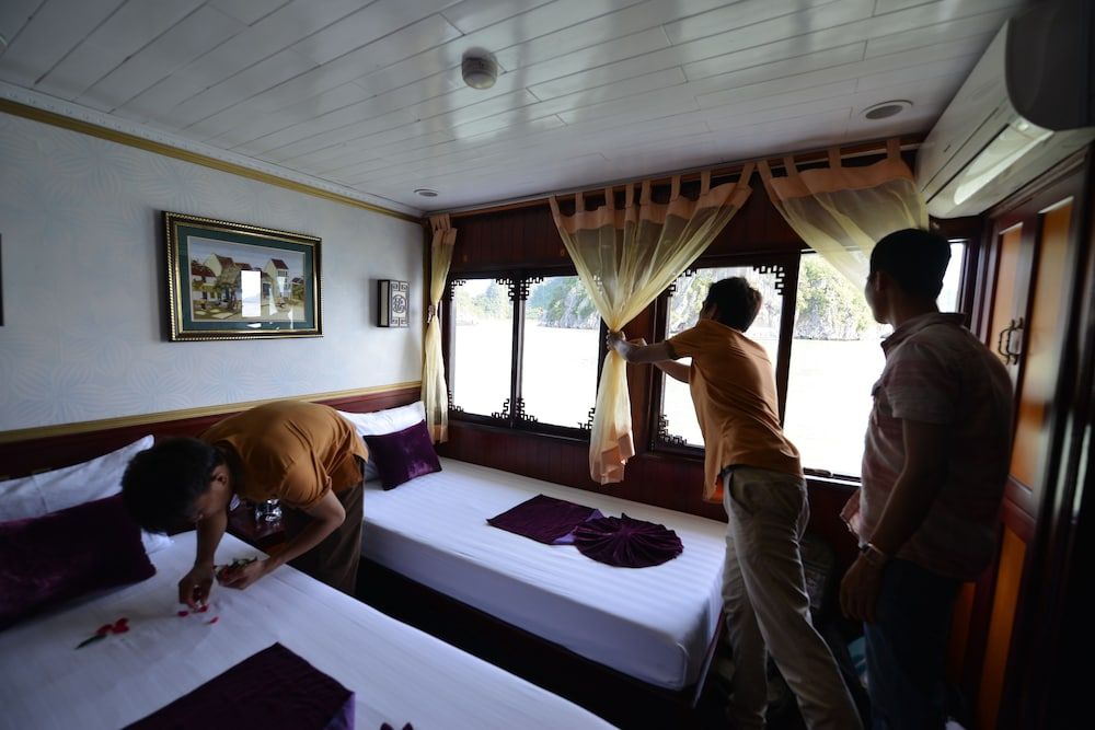 undefined Imperial Classic Cruise Halong 7