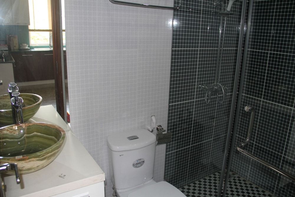 undefined Anh Tri Flower Apartment 7