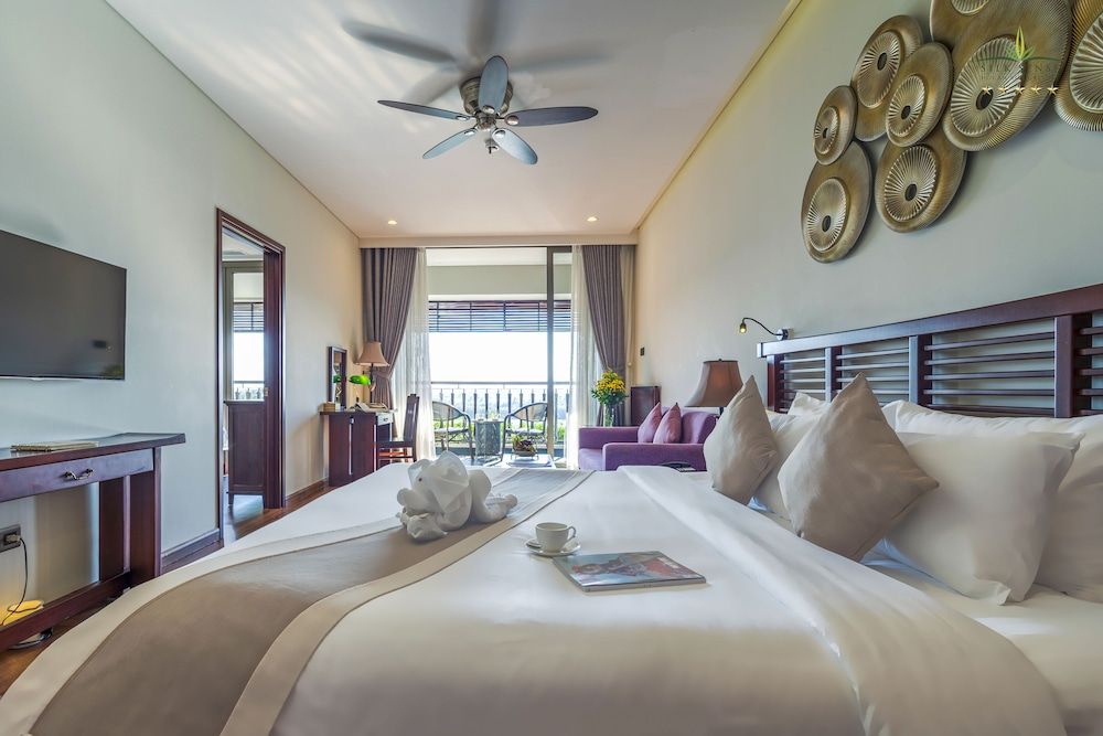 undefined Silk Sense Hoi An River Resort