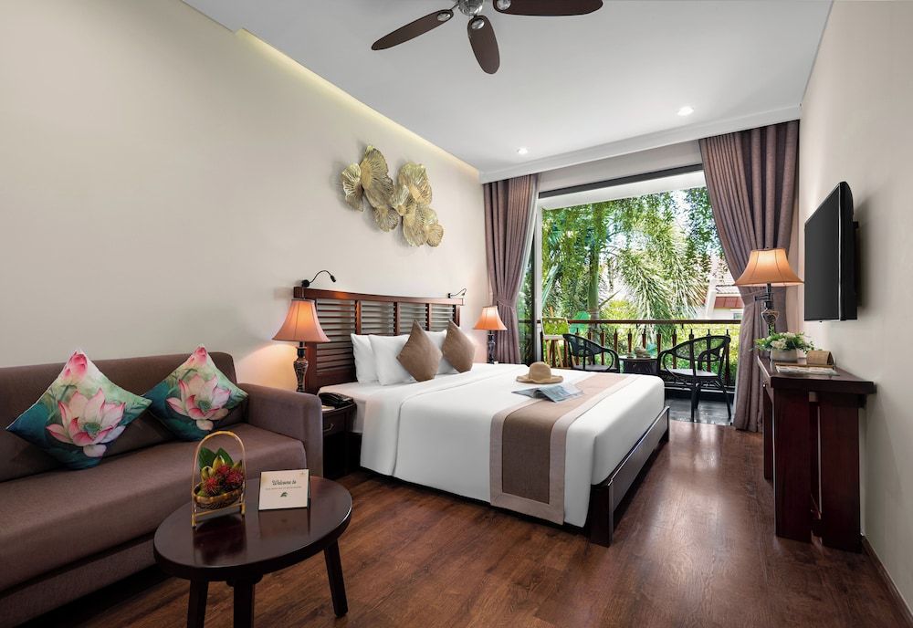 Silk Sense Hoi An River Resort Superior Double Room, Balcony, Garden View