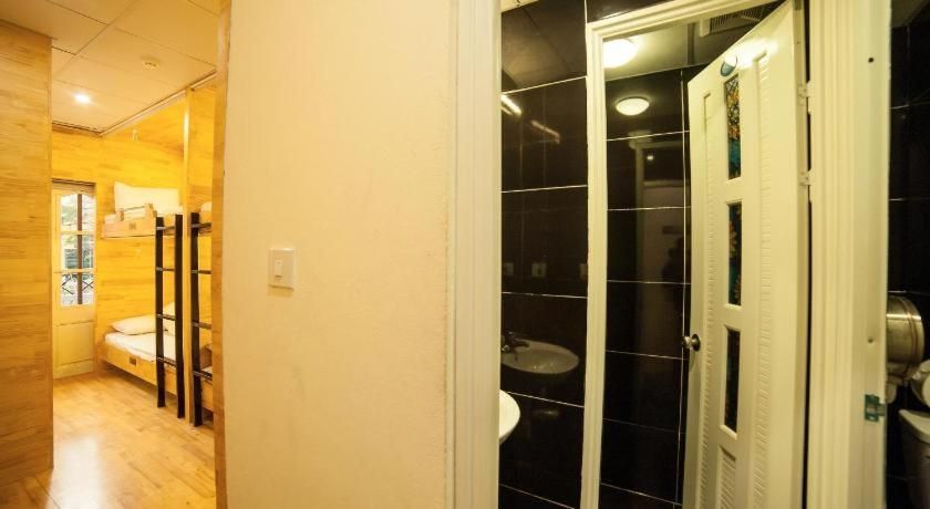 Standard 6 Bed Dormitory